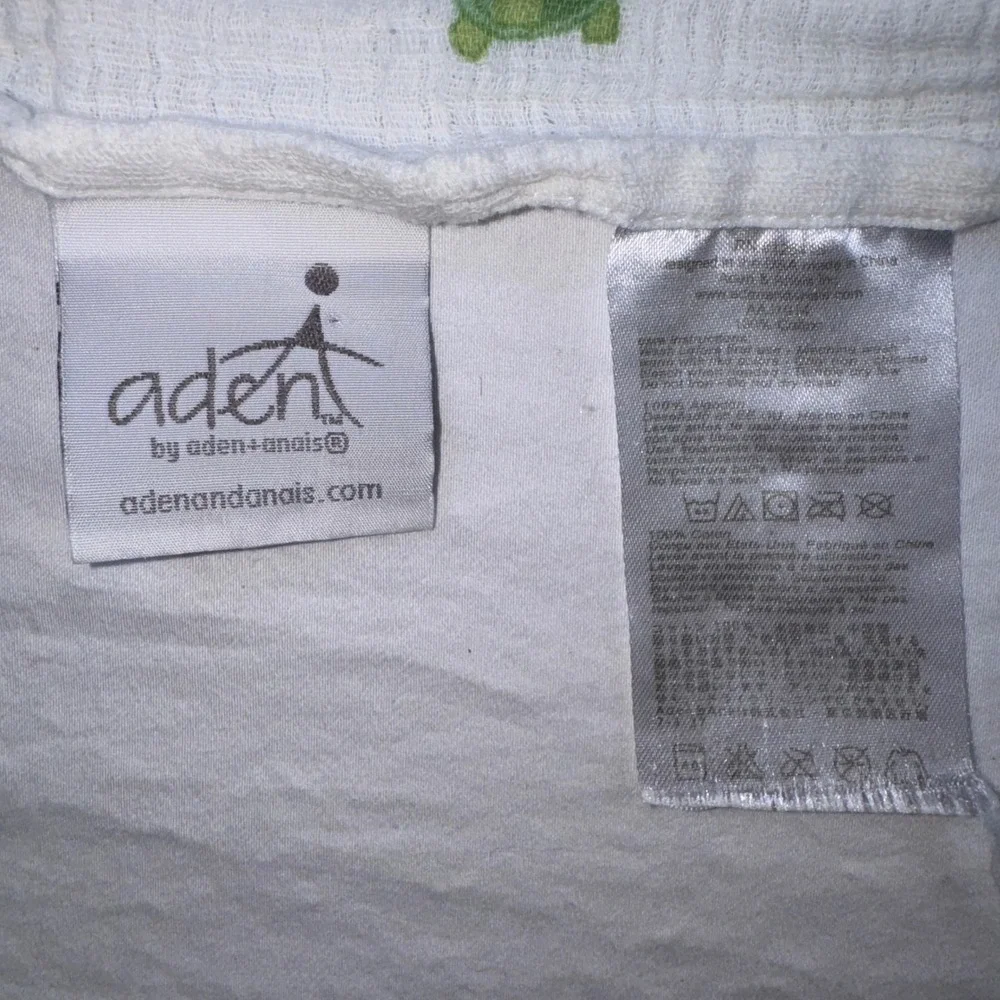 aden + anais Swaddle Blanket Kids White Bee & Turtle Cotton Muslin 2pk